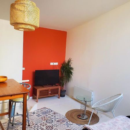 Appartement En Duplex Viviers Exteriör bild